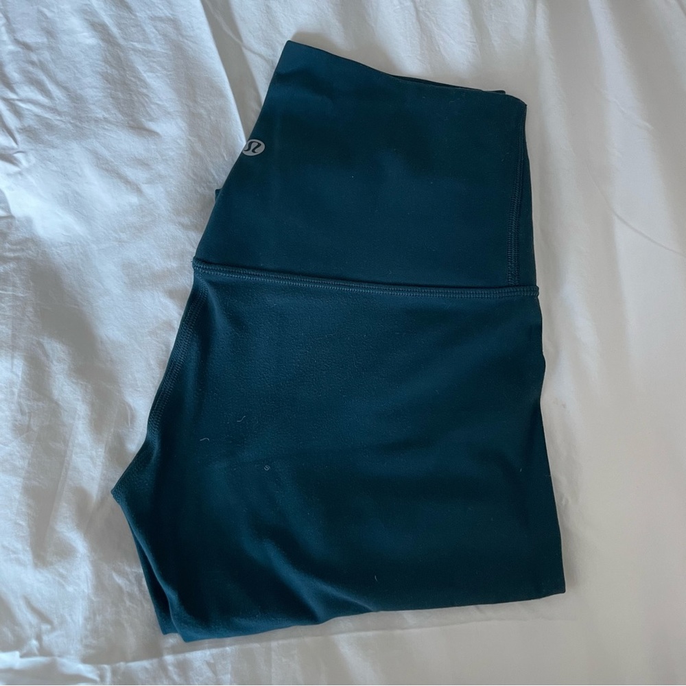 Lululemon Align Night Diver Size 4 28” Inseam